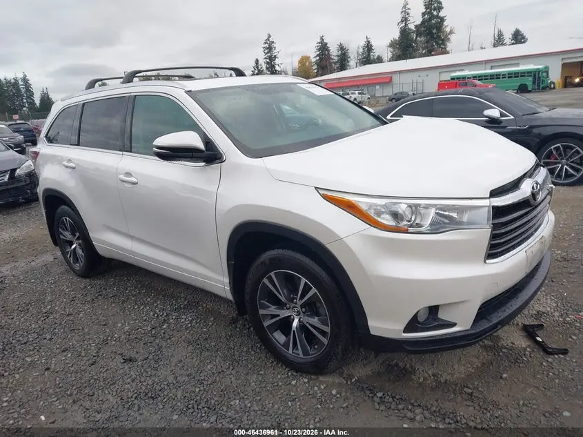 Toyota Highlander Xle V6 2016