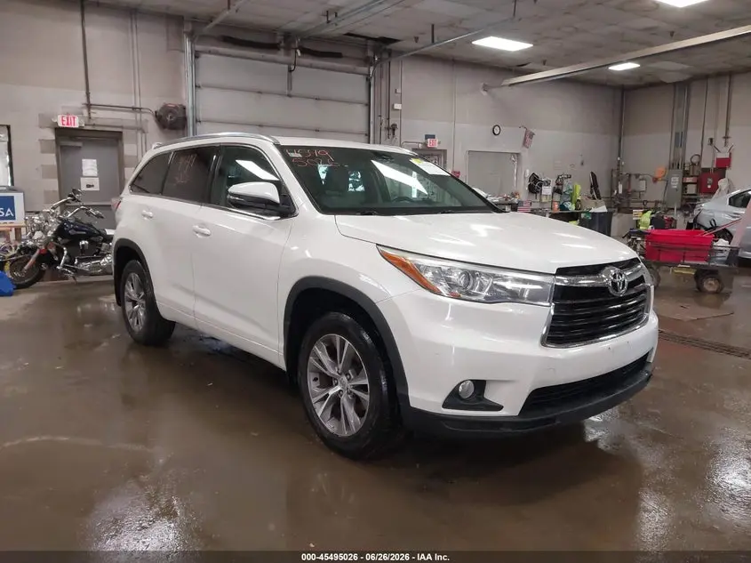 Toyota Highlander Xle V6 2015
