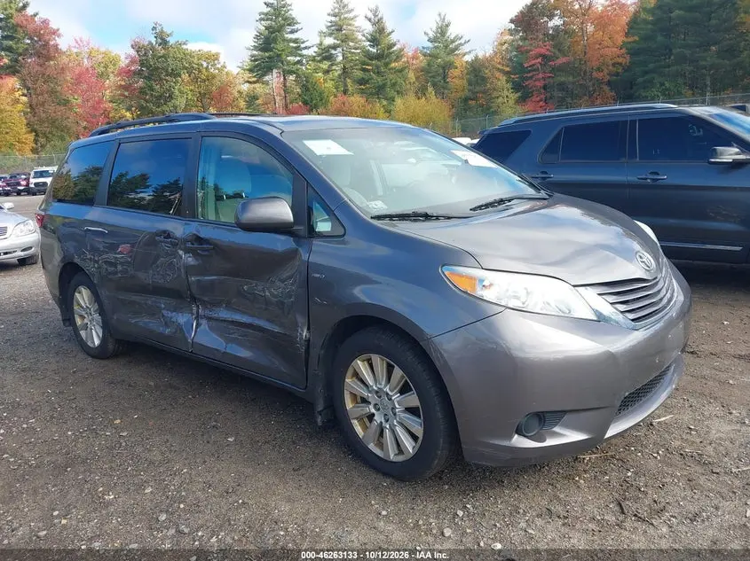 Toyota Sienna Le 7 Passenger 2017