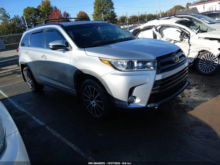 Toyota Highlander Se 2018