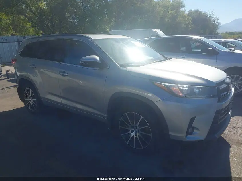 Toyota Highlander Se 2017