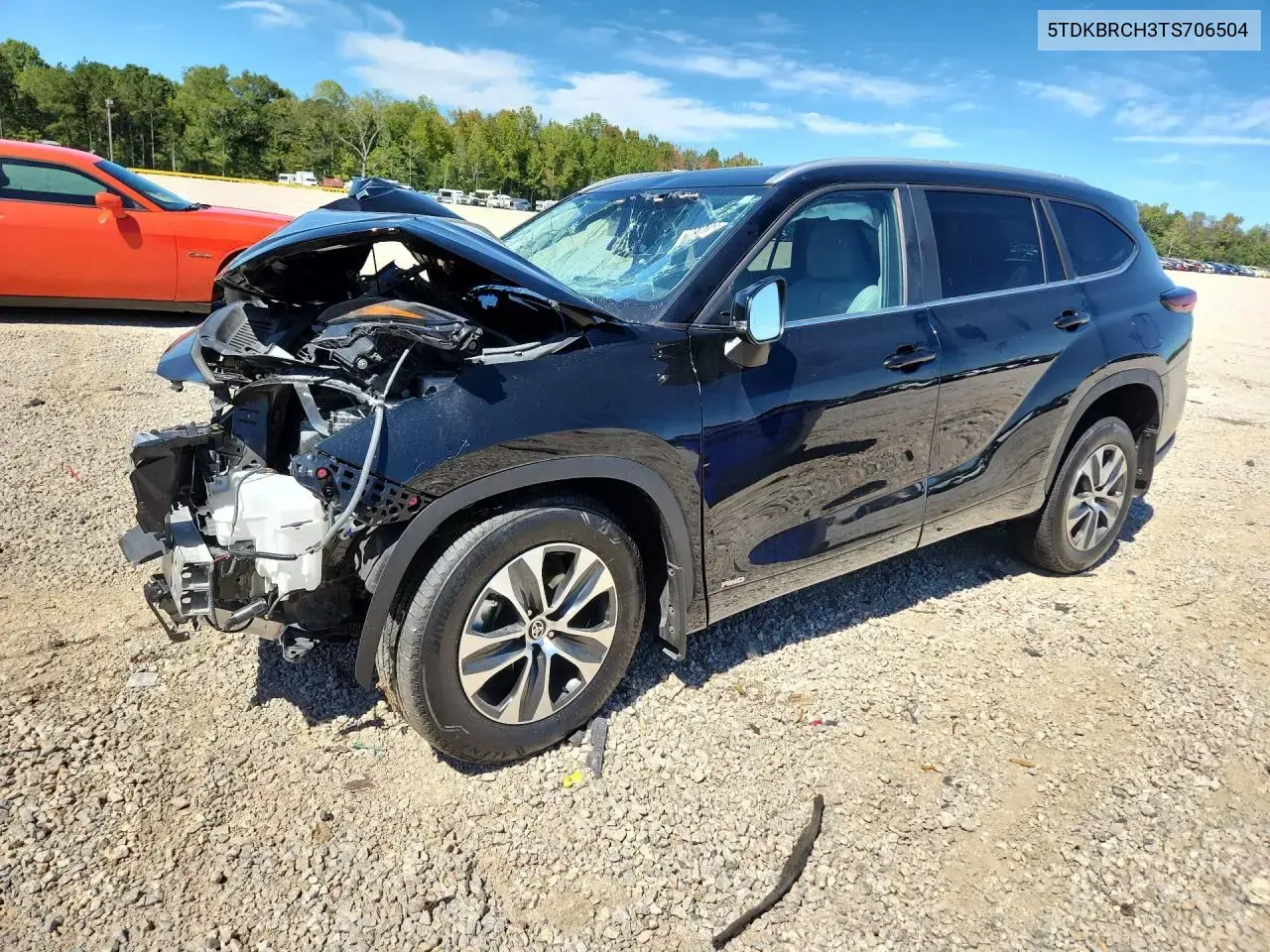 Toyota Highlander Hybrid Xle 2026