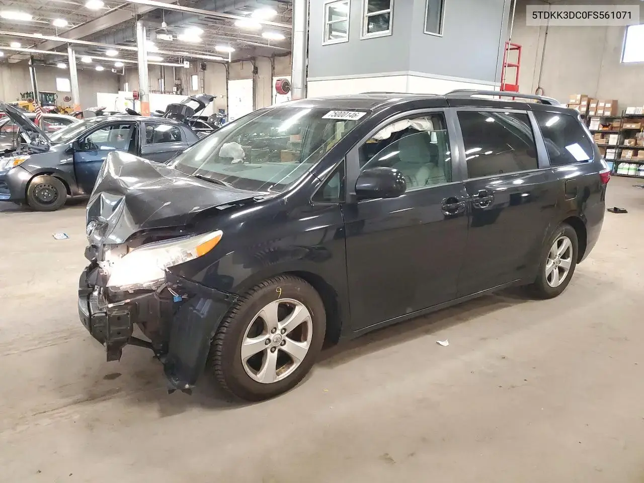 Toyota Sienna Le 2015
