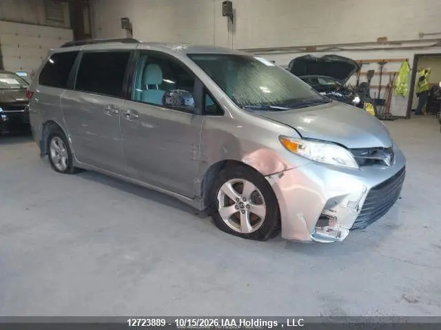 Toyota Sienna 2019
