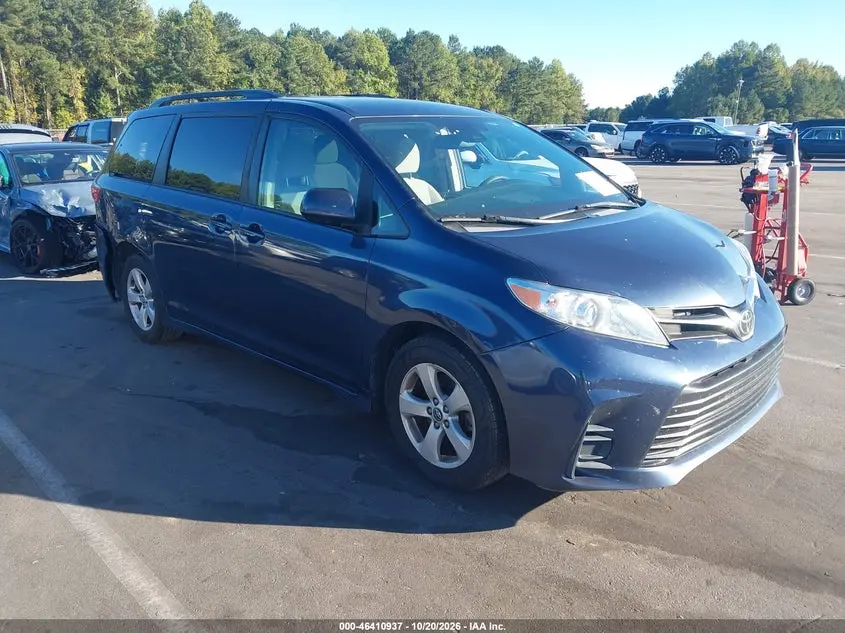 Toyota Sienna Le 2020