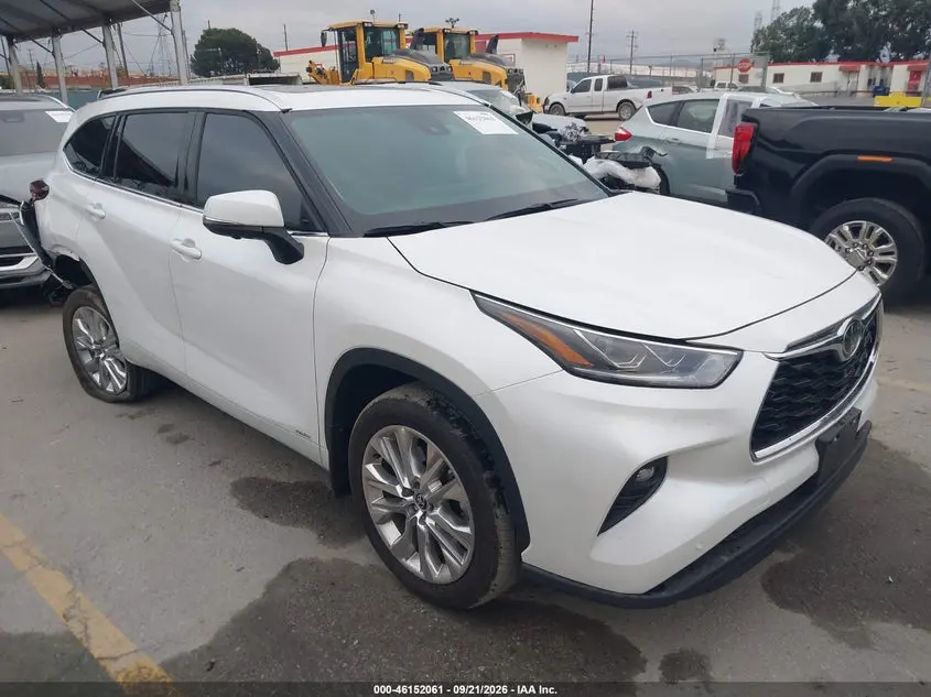 Toyota Highlander Hybrid Limited 2026