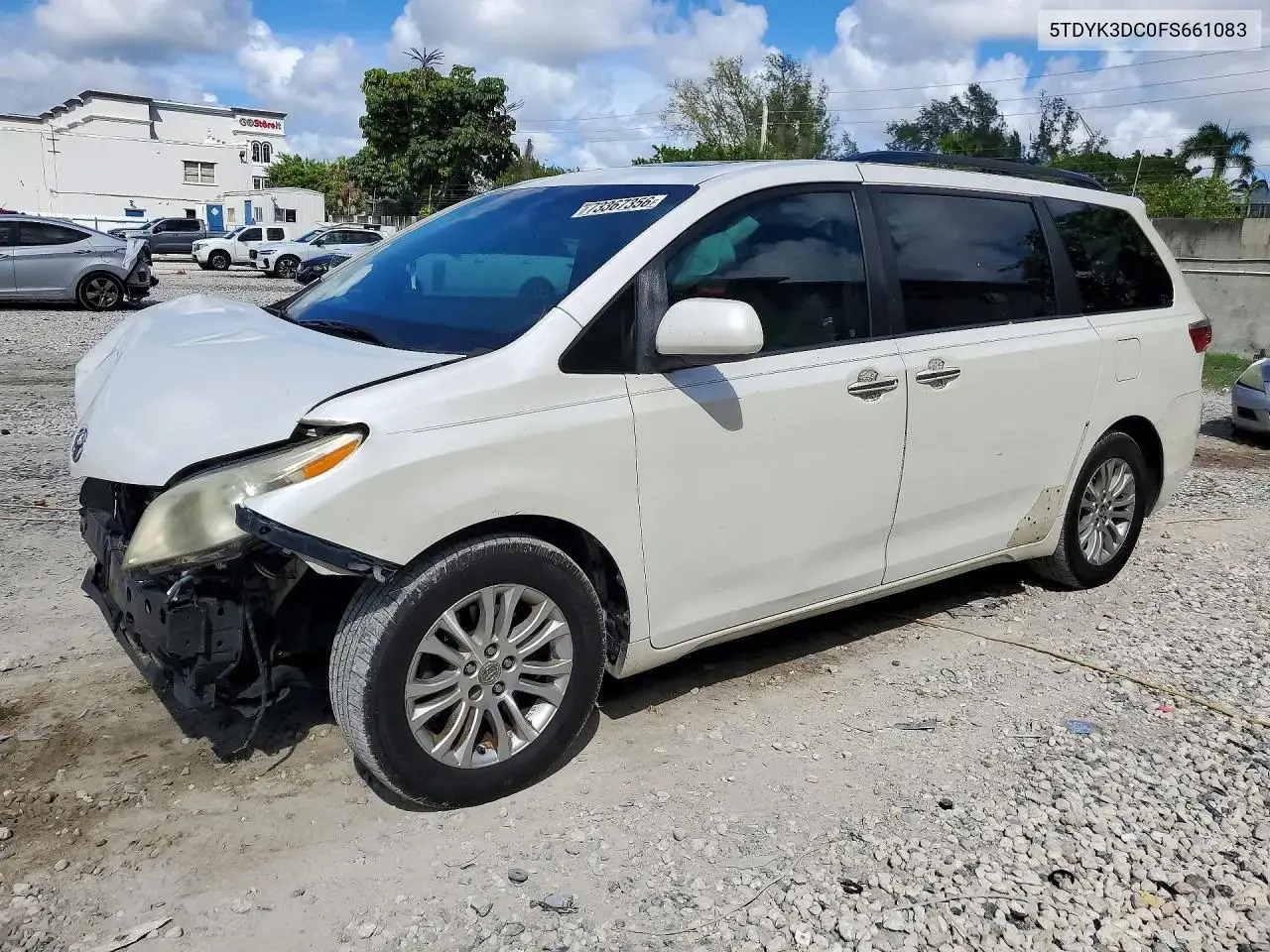 Toyota Sienna Xle Premium 8-Passenger 2015