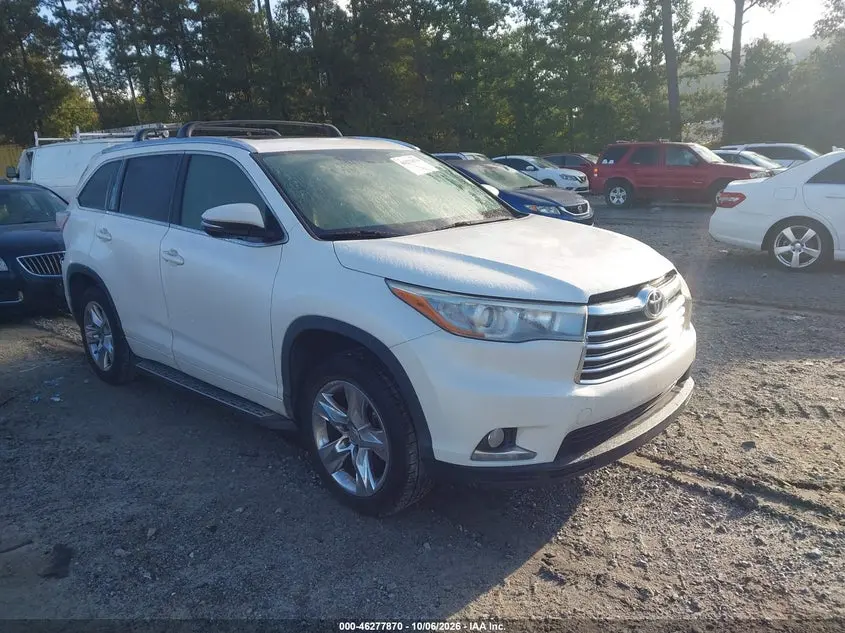 Toyota Highlander Limited V6 2015