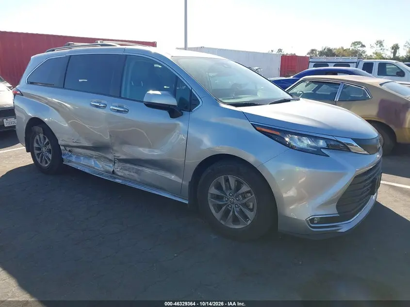 Toyota Sienna Xle 2022