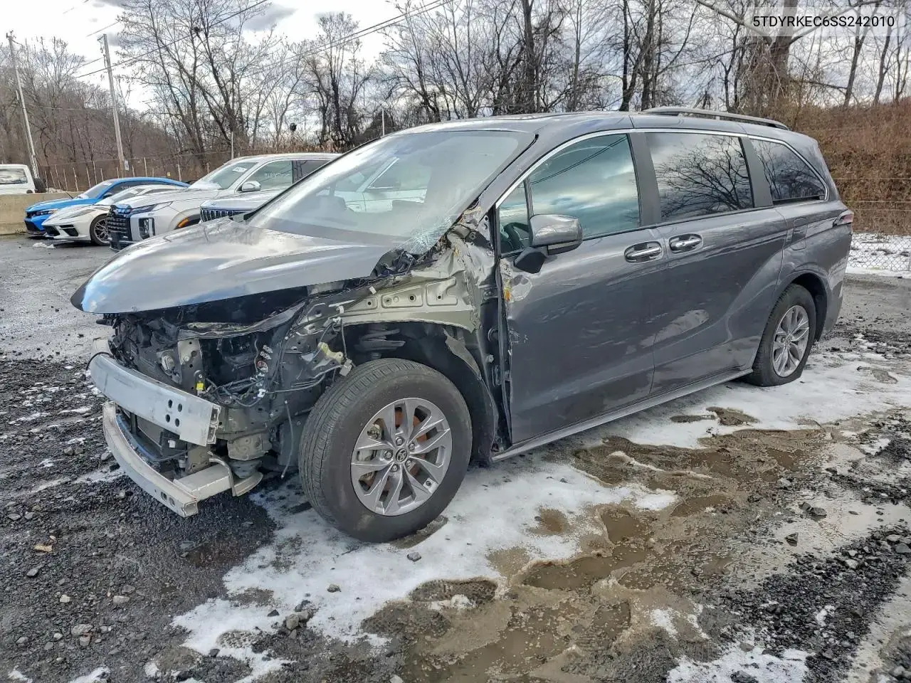 Toyota Sienna Xle 8-Passenger 2025