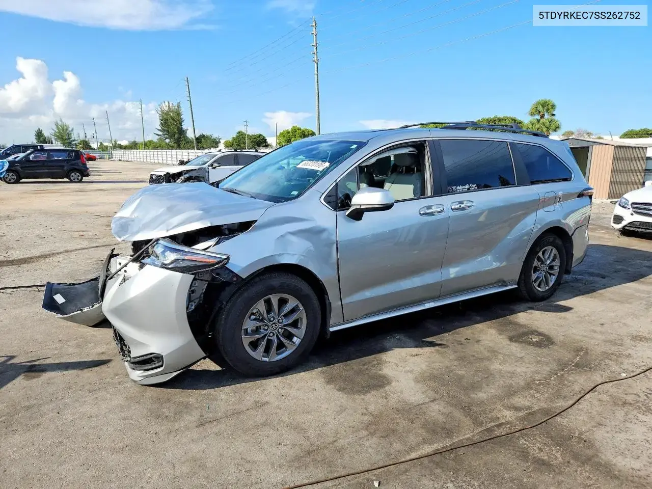 Toyota Sienna Xle 8-Passenger 2025
