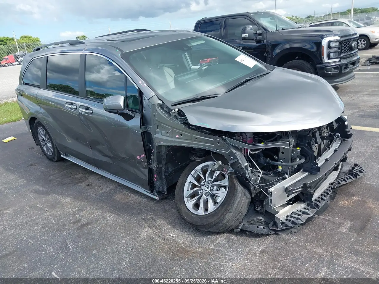 Toyota Sienna Xle 2026
