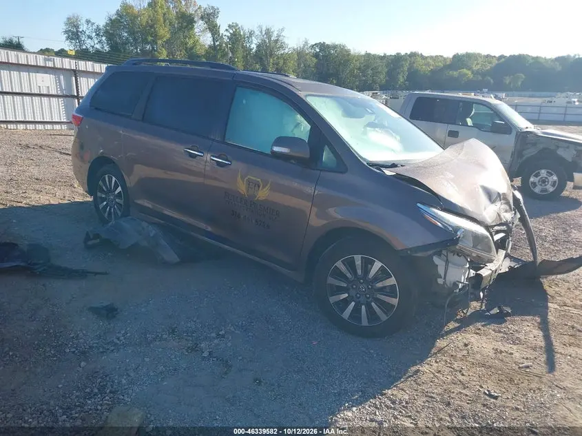 Toyota Sienna Limited 7 Passenger 2019