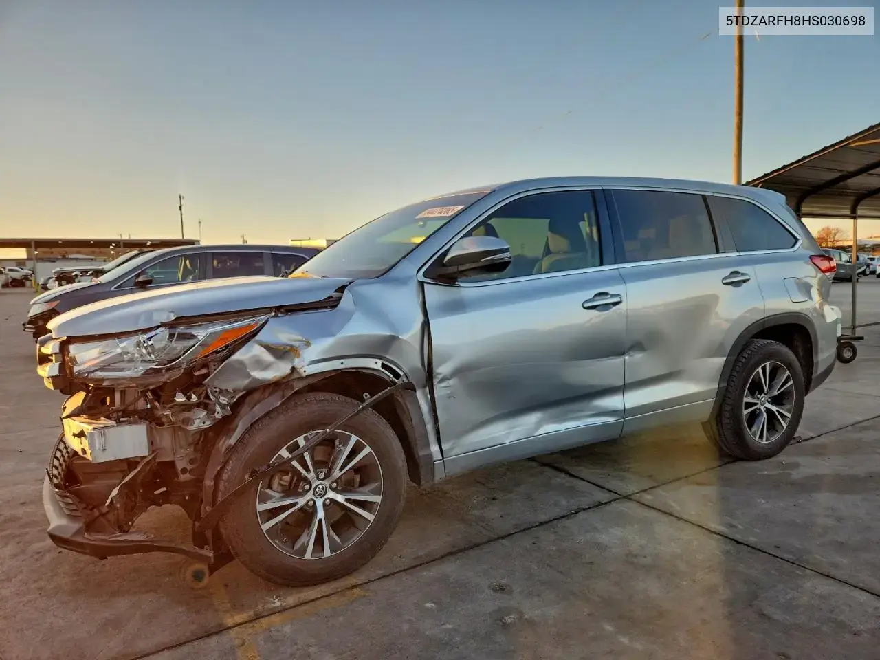Toyota Highlander Le 2017