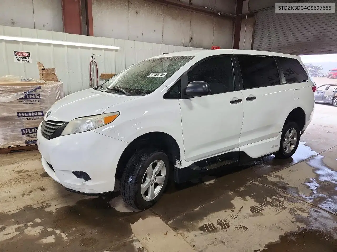 Toyota Sienna L 7-Passenger 2016
