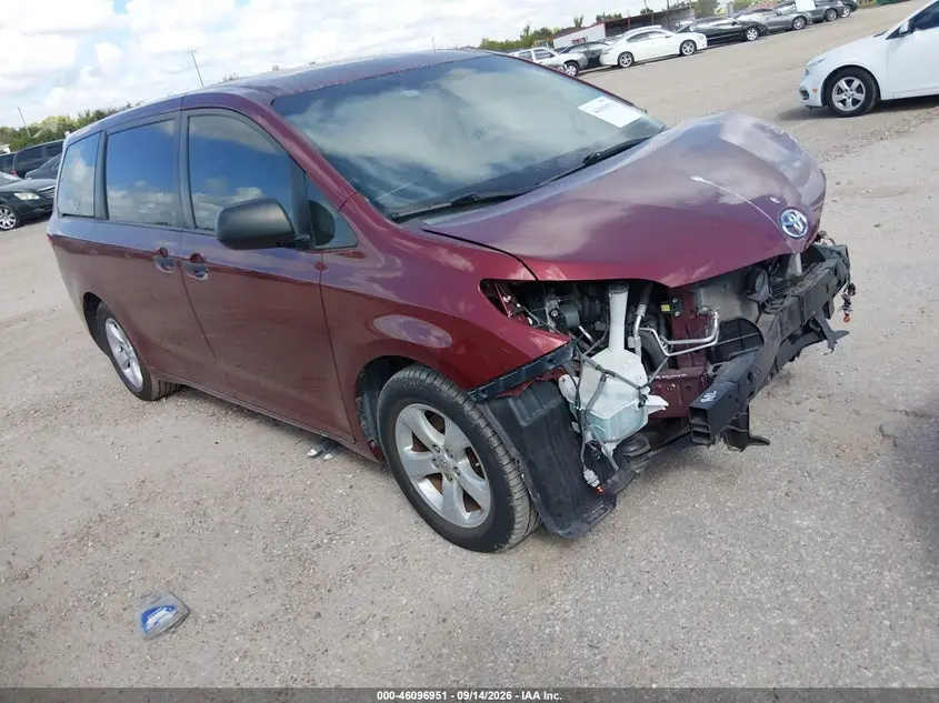 Toyota Sienna L 7 Passenger 2015