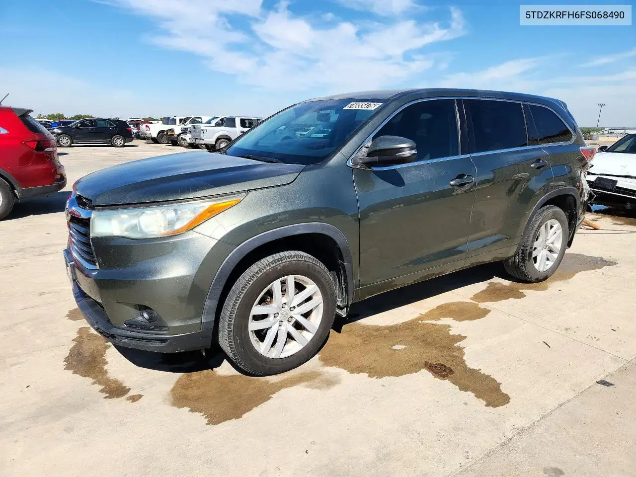 Toyota Highlander Le 2015