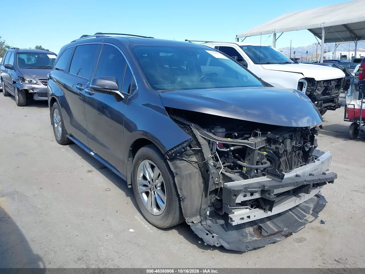 Toyota Sienna Limited 2023
