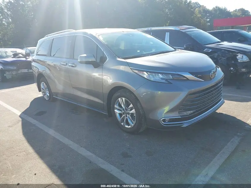 Toyota Sienna Limited/Platinum 2026