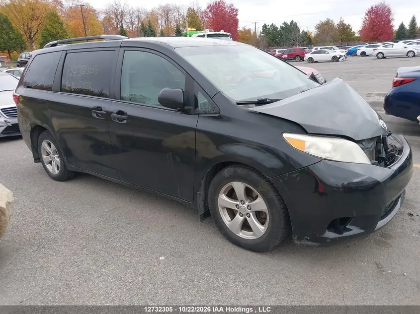 Toyota Sienna 7 Passenger 2017