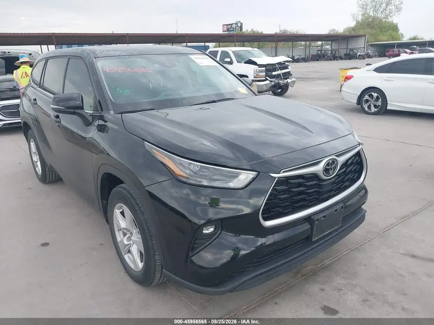 Toyota Highlander Le 2022