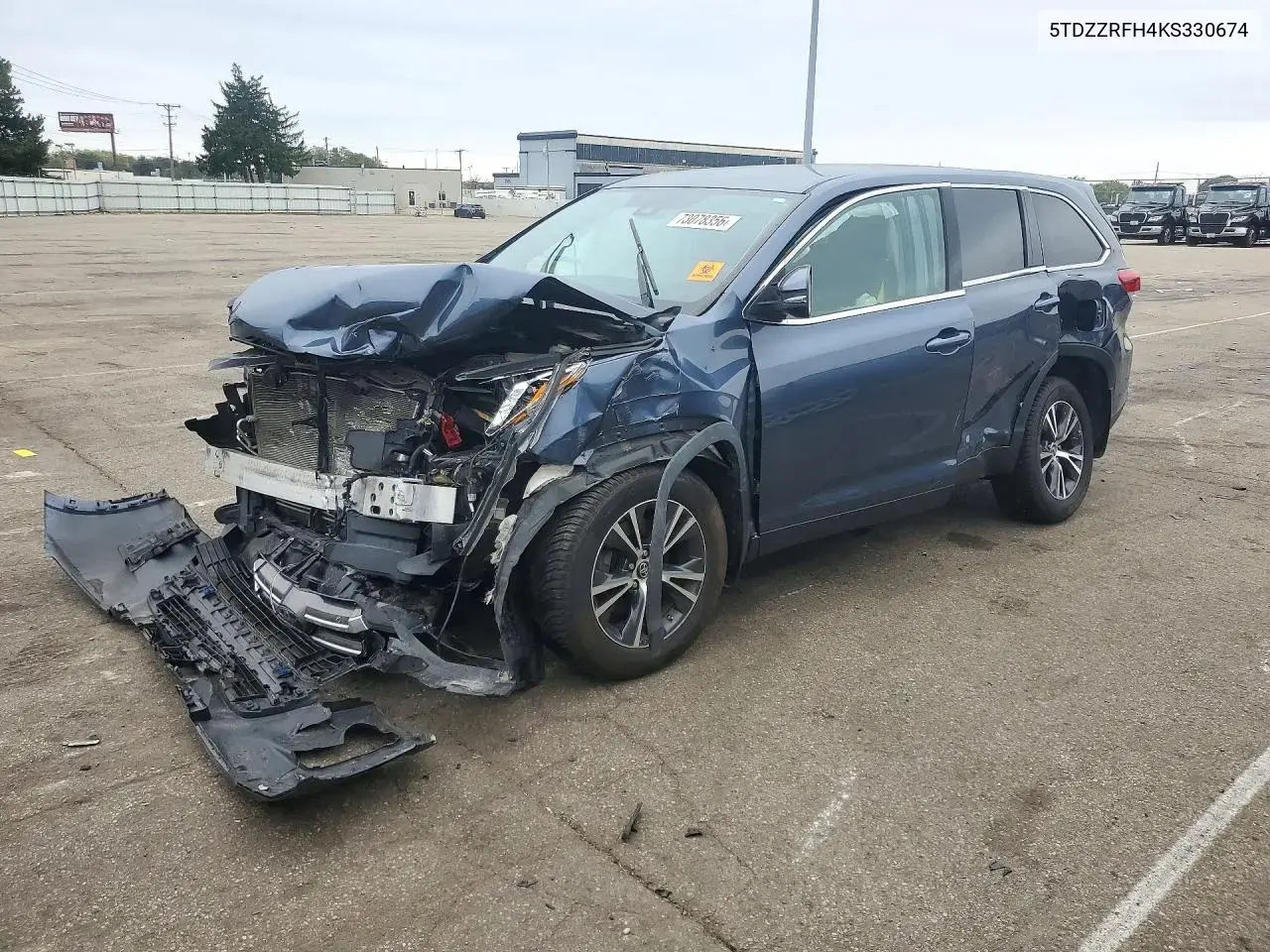 Toyota Highlander Le 2019