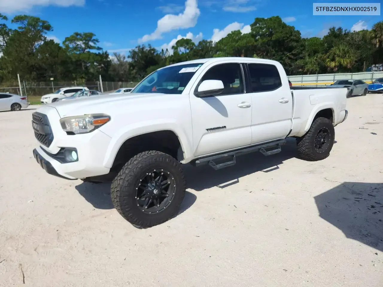 Toyota Tacoma Sr5 V6 2017