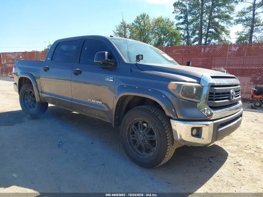 Toyota Tundra Sr5 5.7L V8 2015