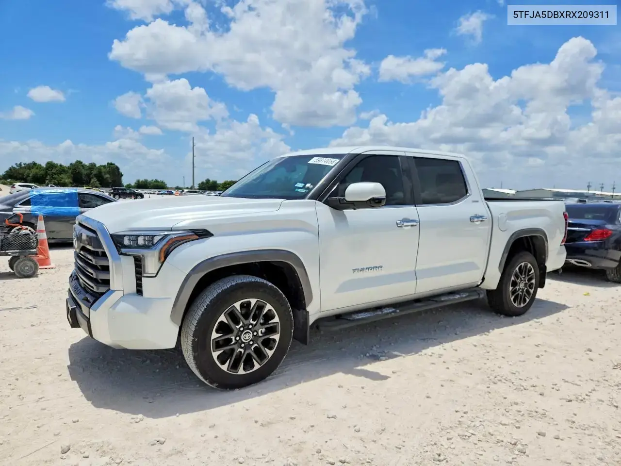 Toyota Tundra Crewmax Limited 2024