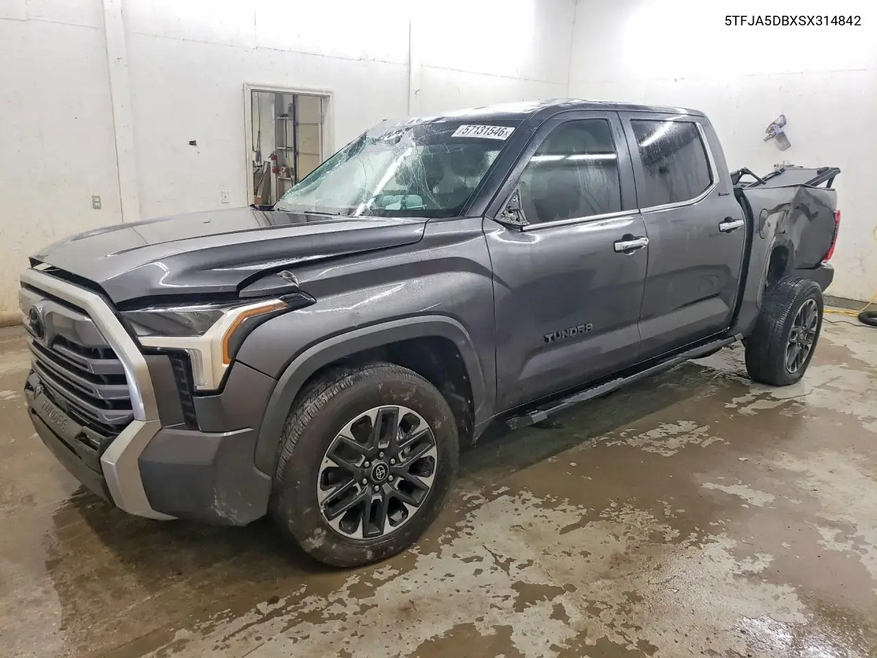 Toyota Tundra Crewmax Limited 2025