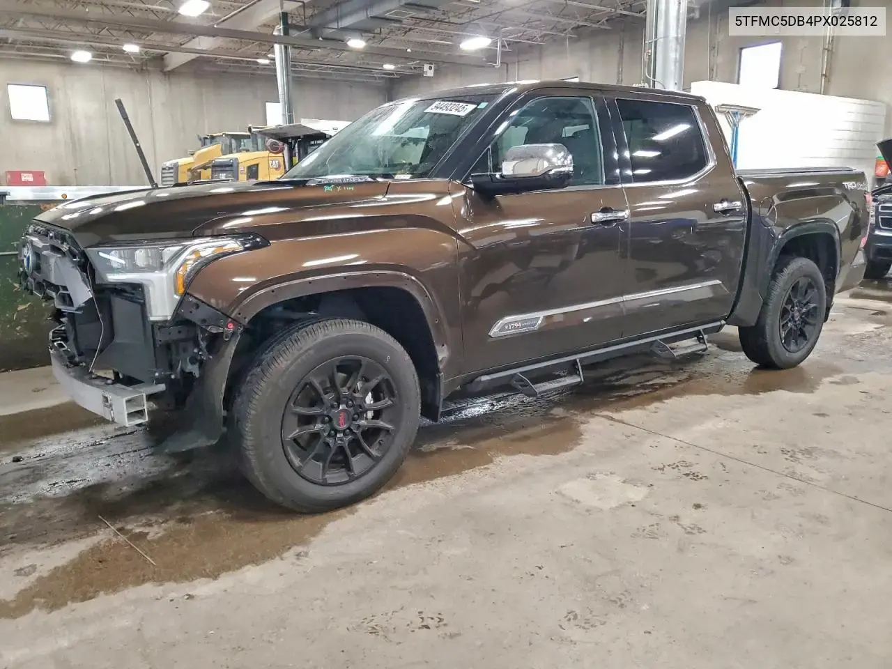 Toyota Tundra Crewmax Platinum 2023