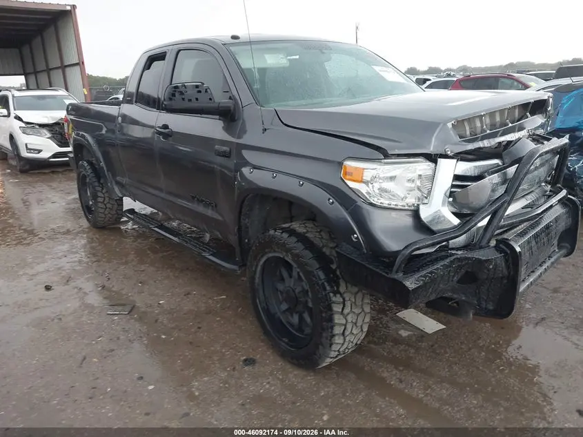 Toyota Tundra Sr5 5.7L V8 2017