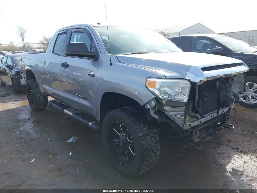 Toyota Tundra Sr5 5.7L V8 2016