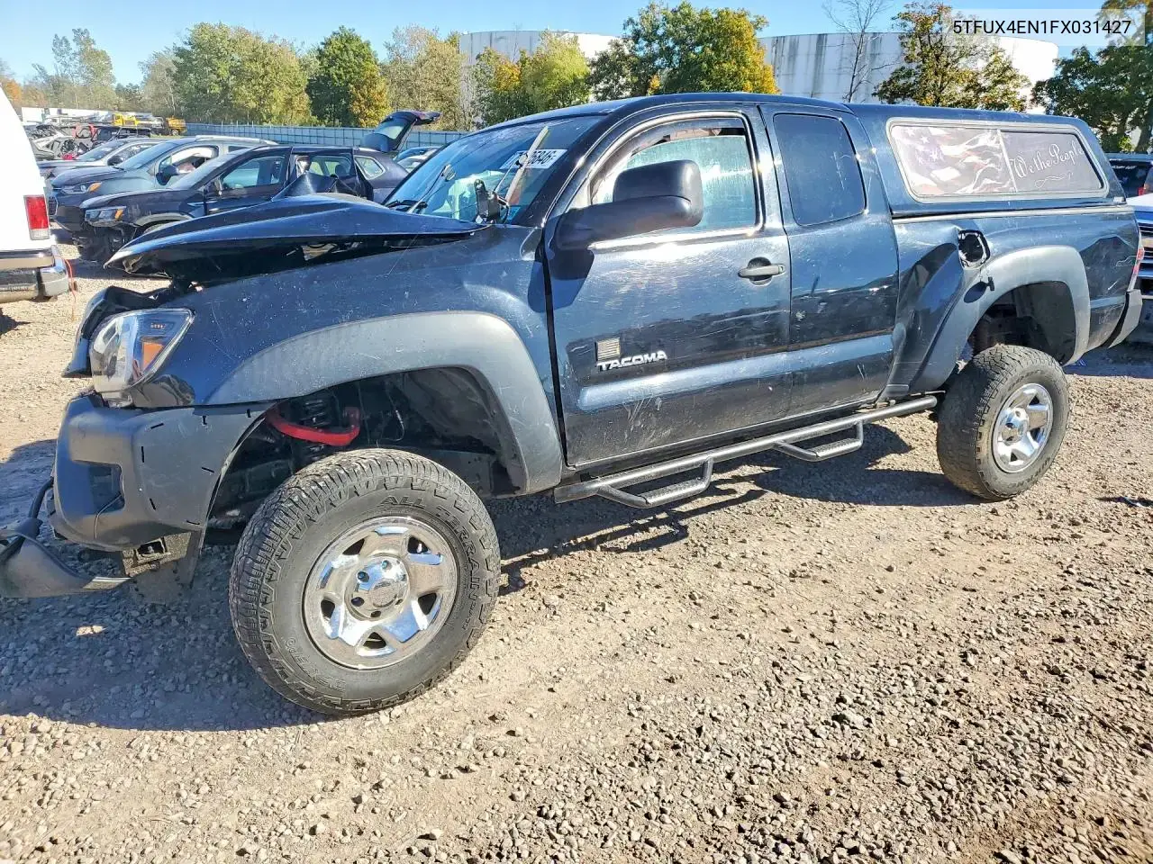 Toyota Tacoma Base 2015