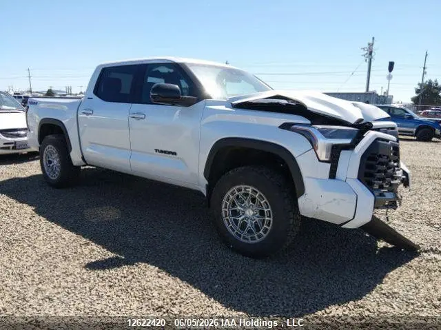Toyota Tundra Crewmax Limited/Crewmax Platinum/Crewmax 1794/Crewmax Sr/Crewmax Sr5 2025