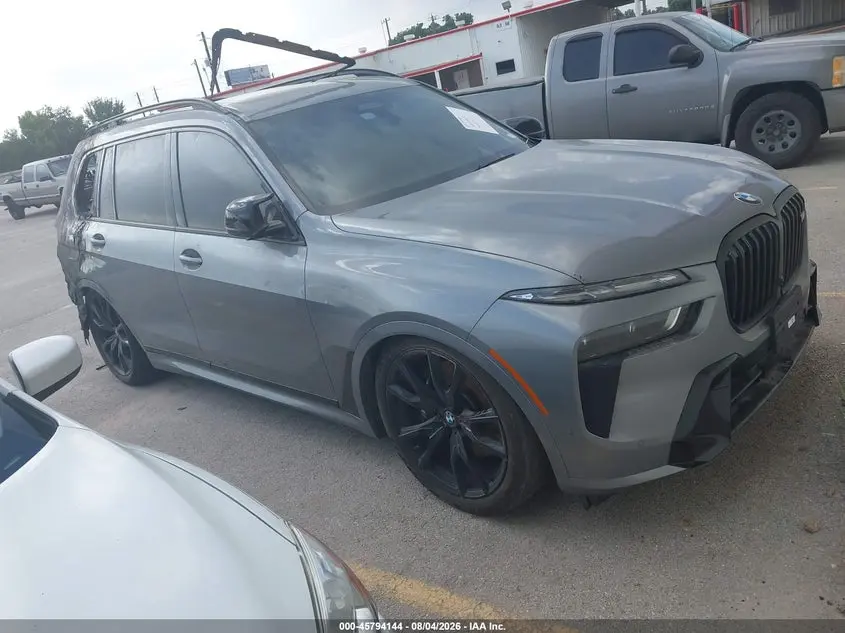 BMW X7 M60I 2024