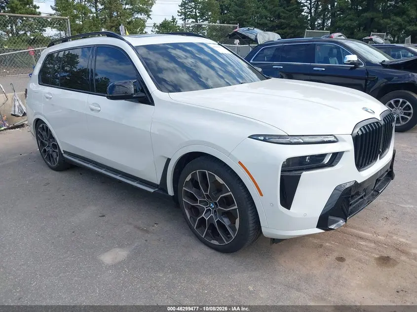 BMW X7 M60I 2024