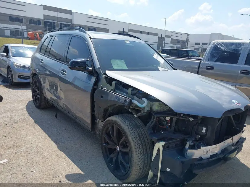 BMW X7 M60I 2023