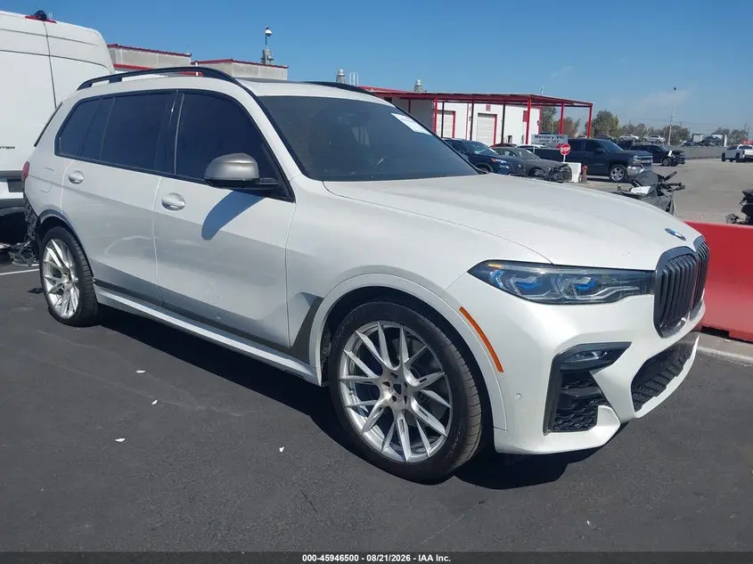 BMW X7 M50I 2021