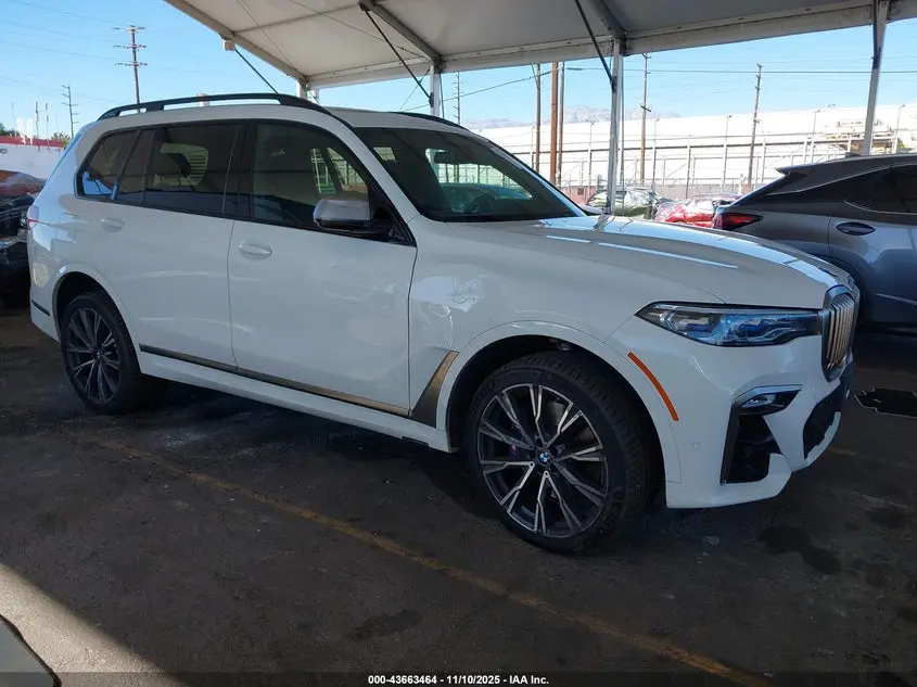 BMW X7 M50I 2021