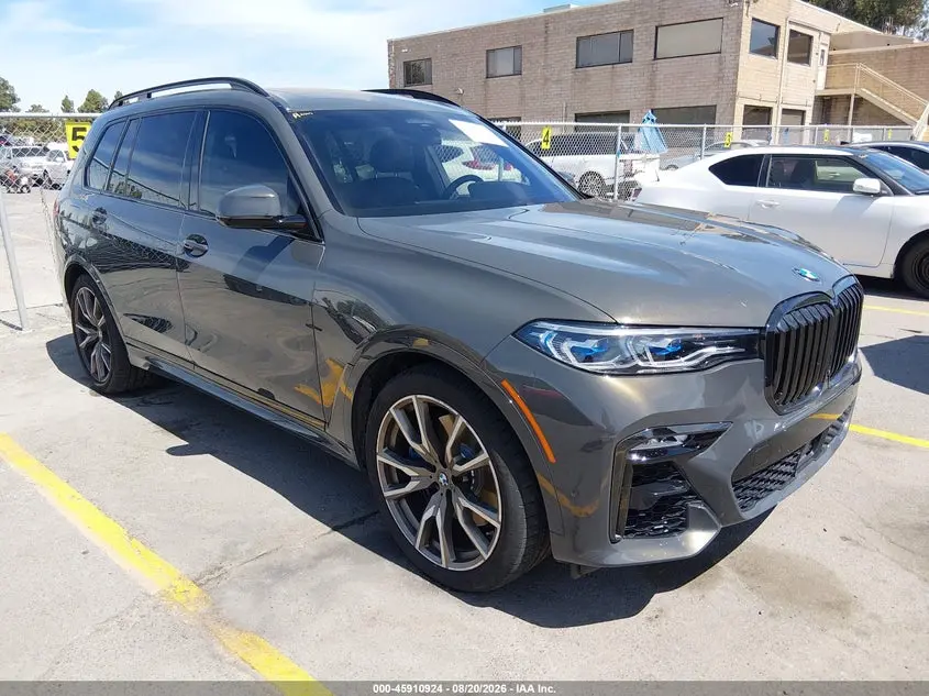 BMW X7 M50I 2021