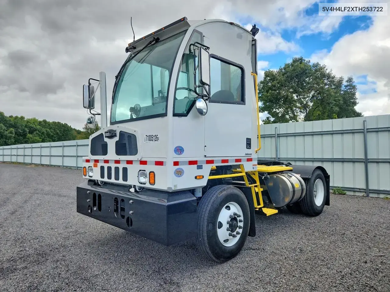 Autocar Llc Xspotter-On 2026