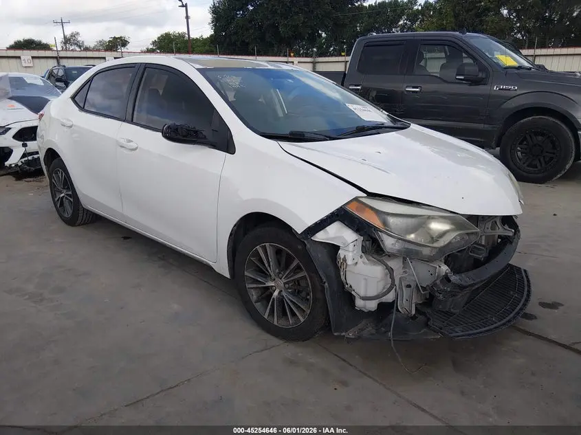 Toyota Corolla Le Premium 2016