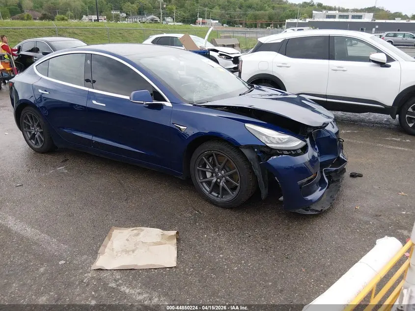 Tesla Model 3 Long Range/Mid Range 2018