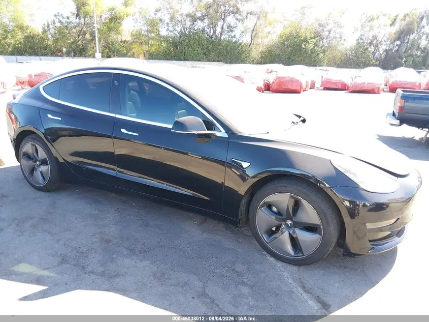 Tesla Model 3 Long Range/Mid Range 2018