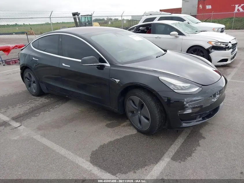 Tesla Model 3 2019
