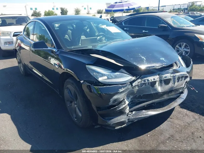 Tesla Model 3 Standard Range Plus Rear-Wheel Drive/Standard Range Rear-Wheel Drive 2020