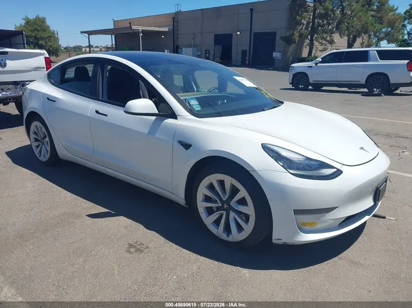 Tesla Model 3 Rear-Wheel Drive 2022