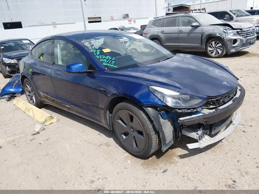 Tesla Model 3 Rear-Wheel Drive 2022