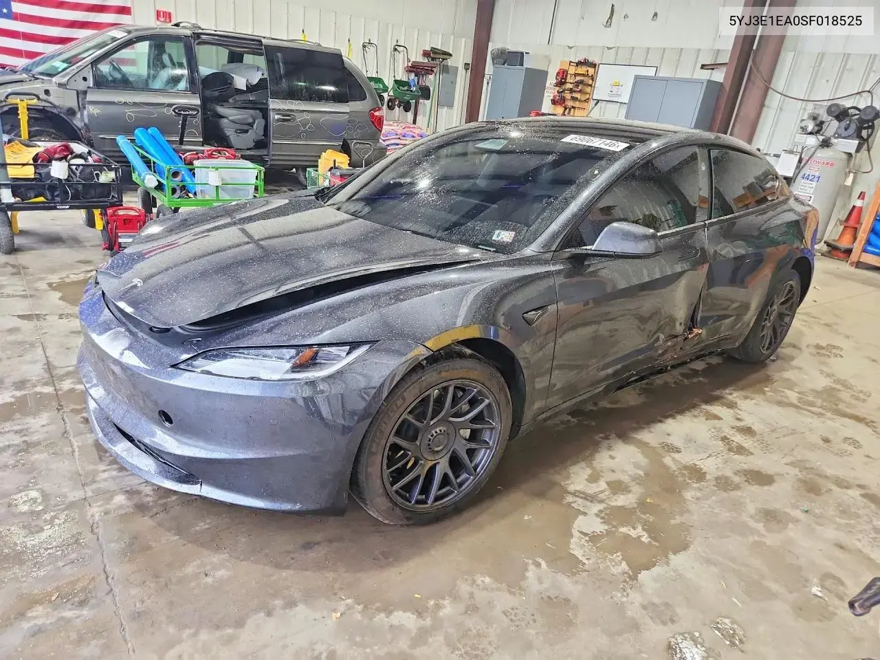 Tesla Model 3 2025